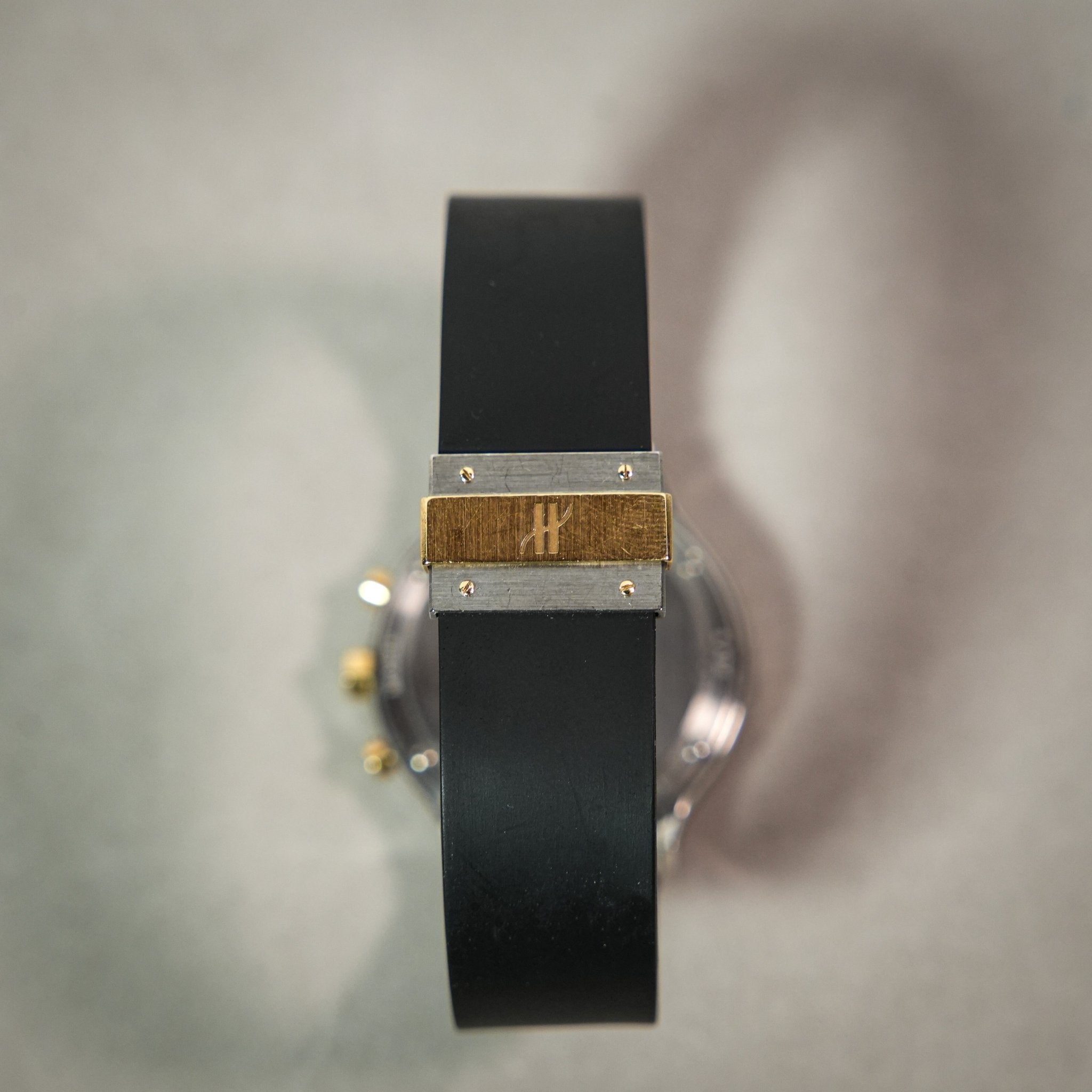 HUBLOT MDM CHRONOGRAPH OR ET ACIER - montre vintage - Contre - Temps Paris