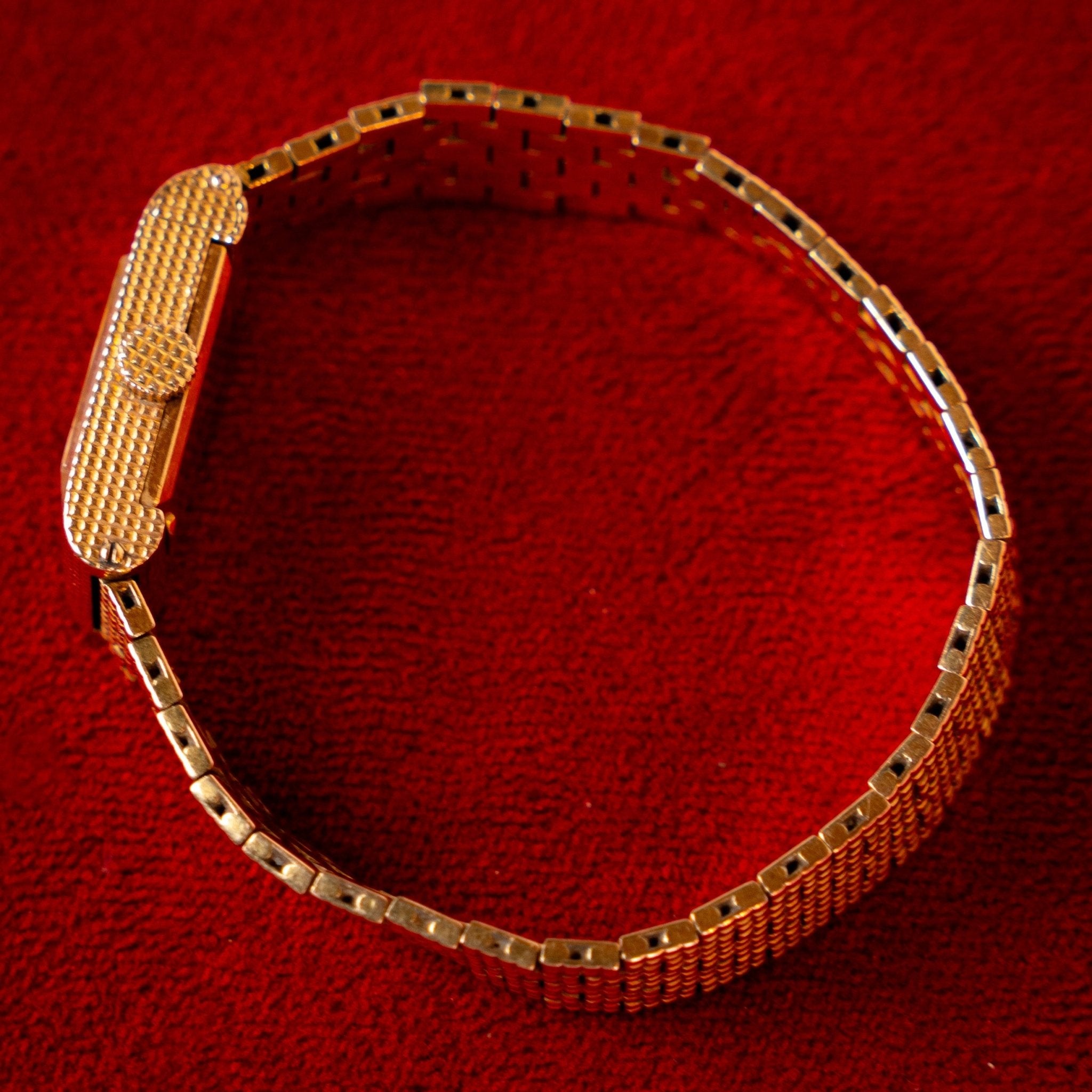 BOUCHERON REFLET FEMME OR "CLOUS DE PARIS" - montre vintage - Contre - Temps Paris