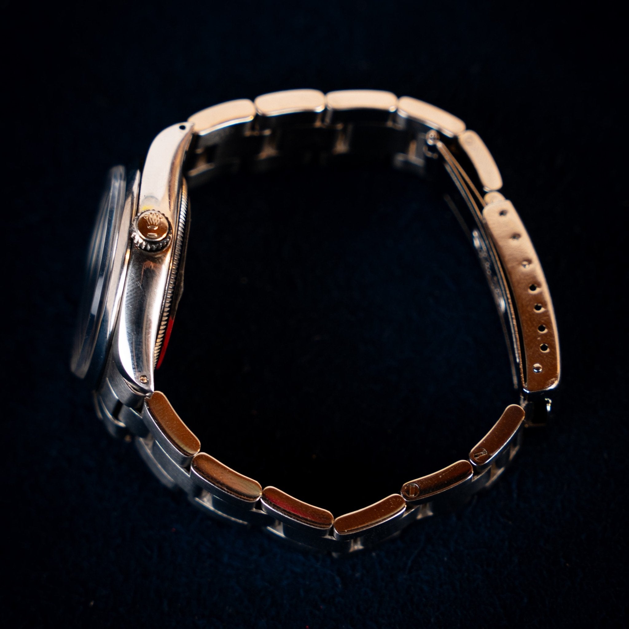 ROLEX AIR KING CADRAN NOIR INDEXES DORES - montre vintage - Contre - Temps Paris