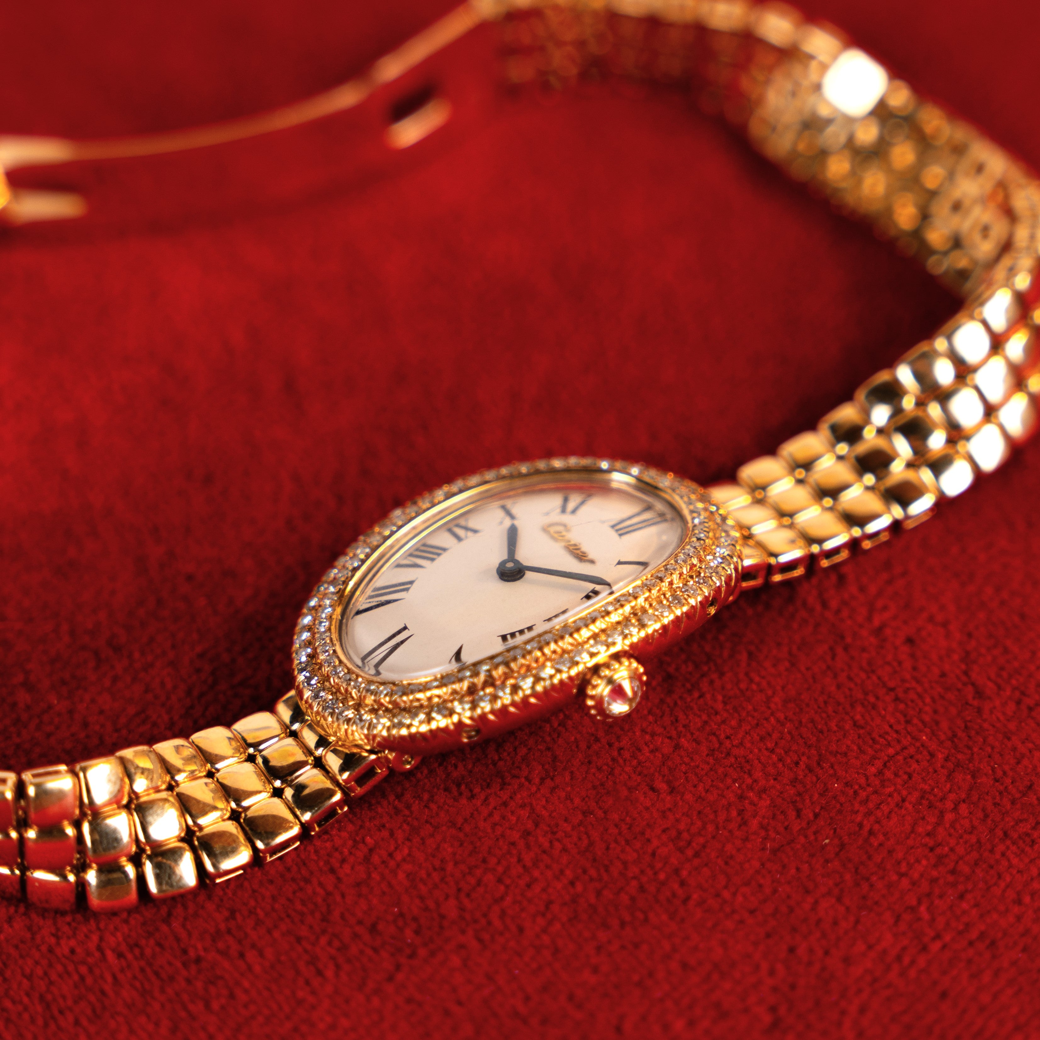 CARTIER DOUBLE GODRON GOLD AND DIAMOND BAIGNOIRE