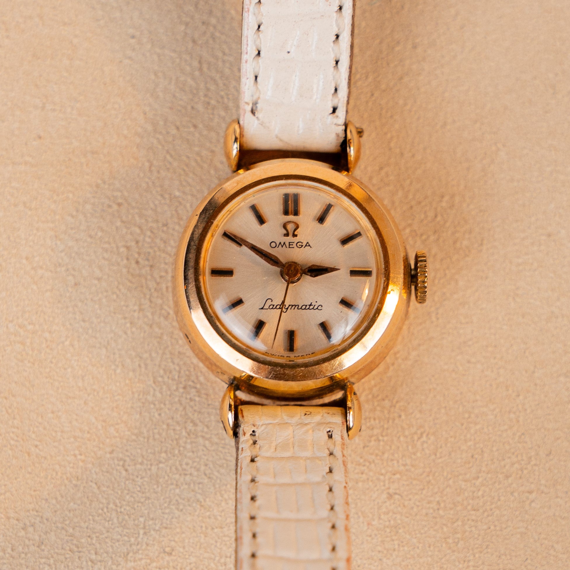 OMEGA LADYMATIC GOLD