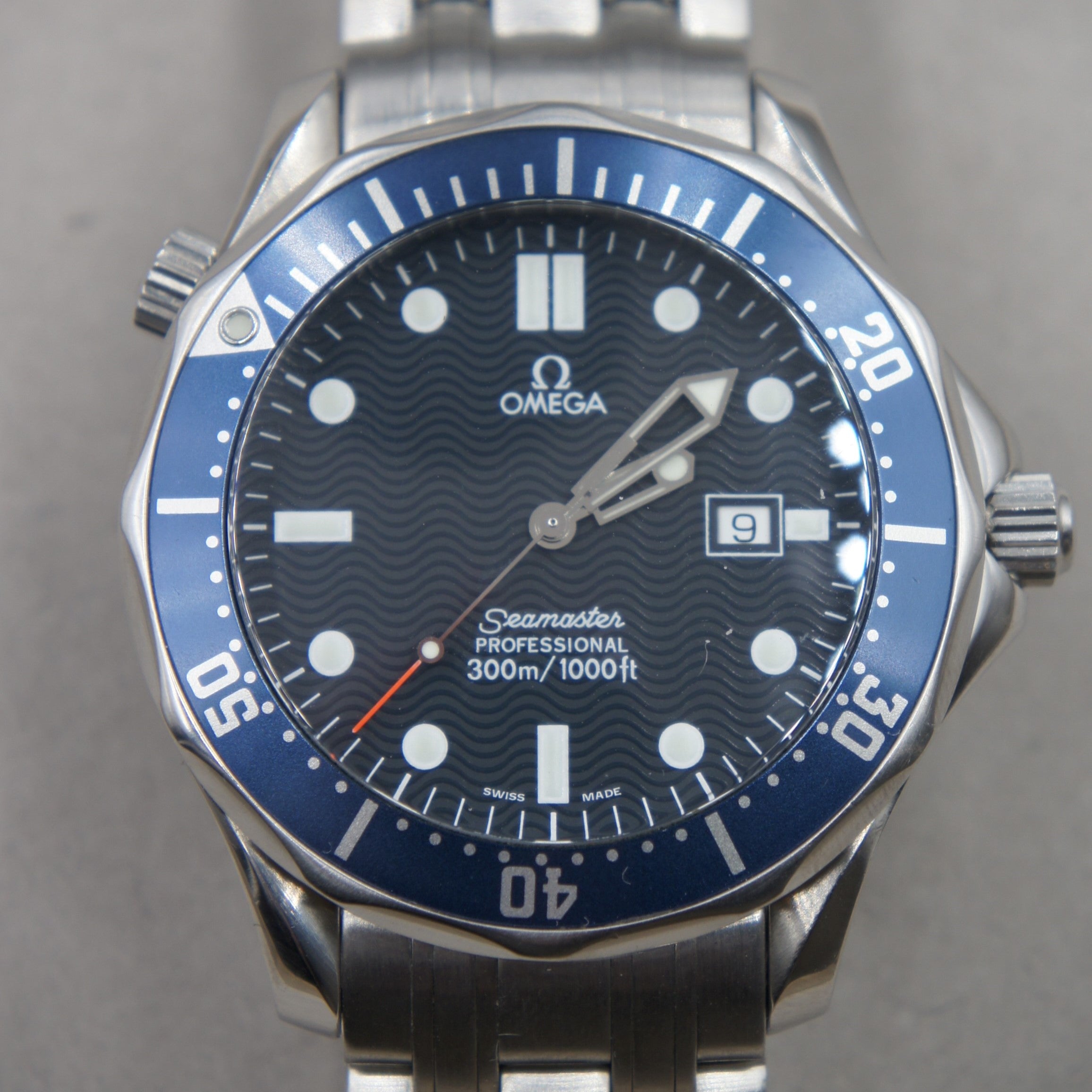 OMEGA SEAMASTER DIVER 300 M